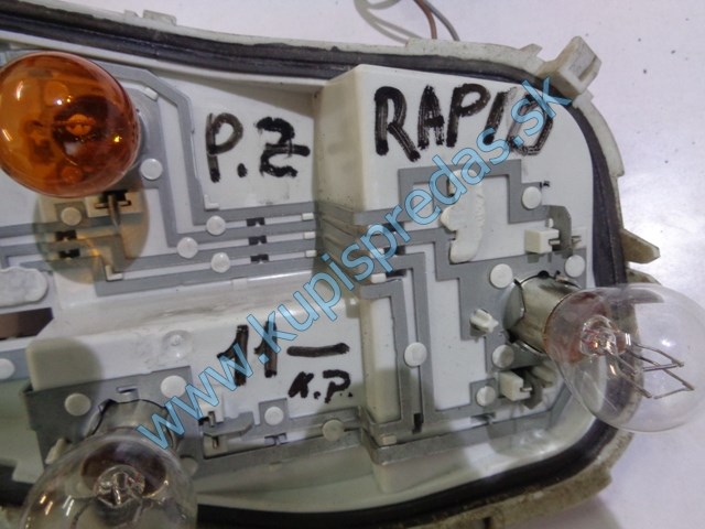 pravá zadná žiarovková lišta na škodu rapid, 5JH945258